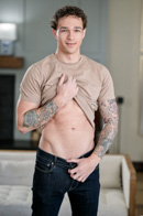 Next Door Raw Picture 4